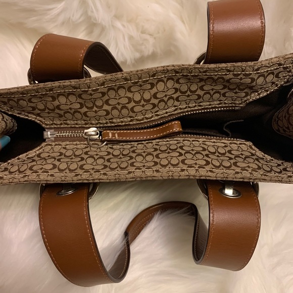 Coach handbag/purse - Picture 8 of 12